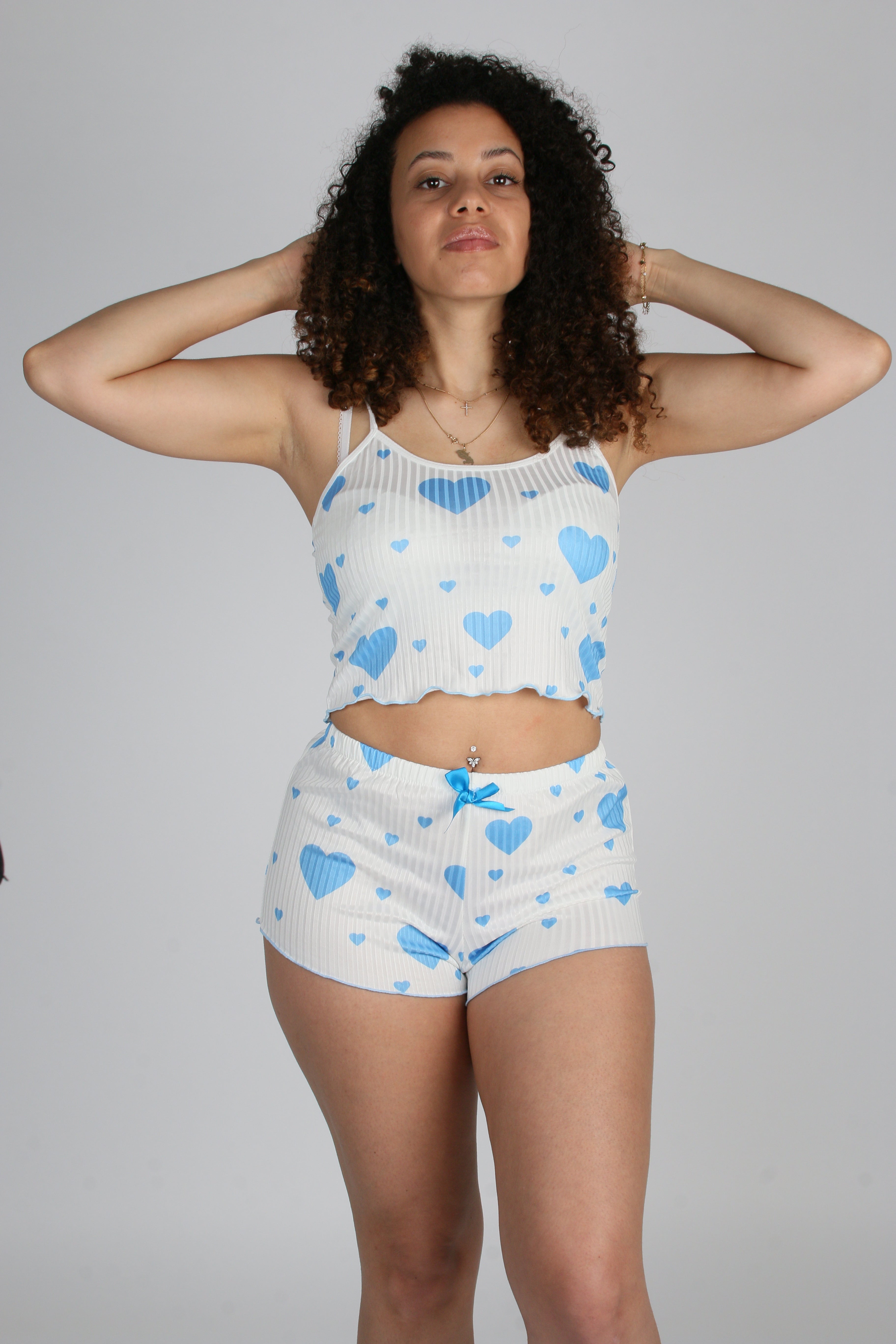 Pyjama Femme 2 Pièces – Débardeur Court et Short Motif Love