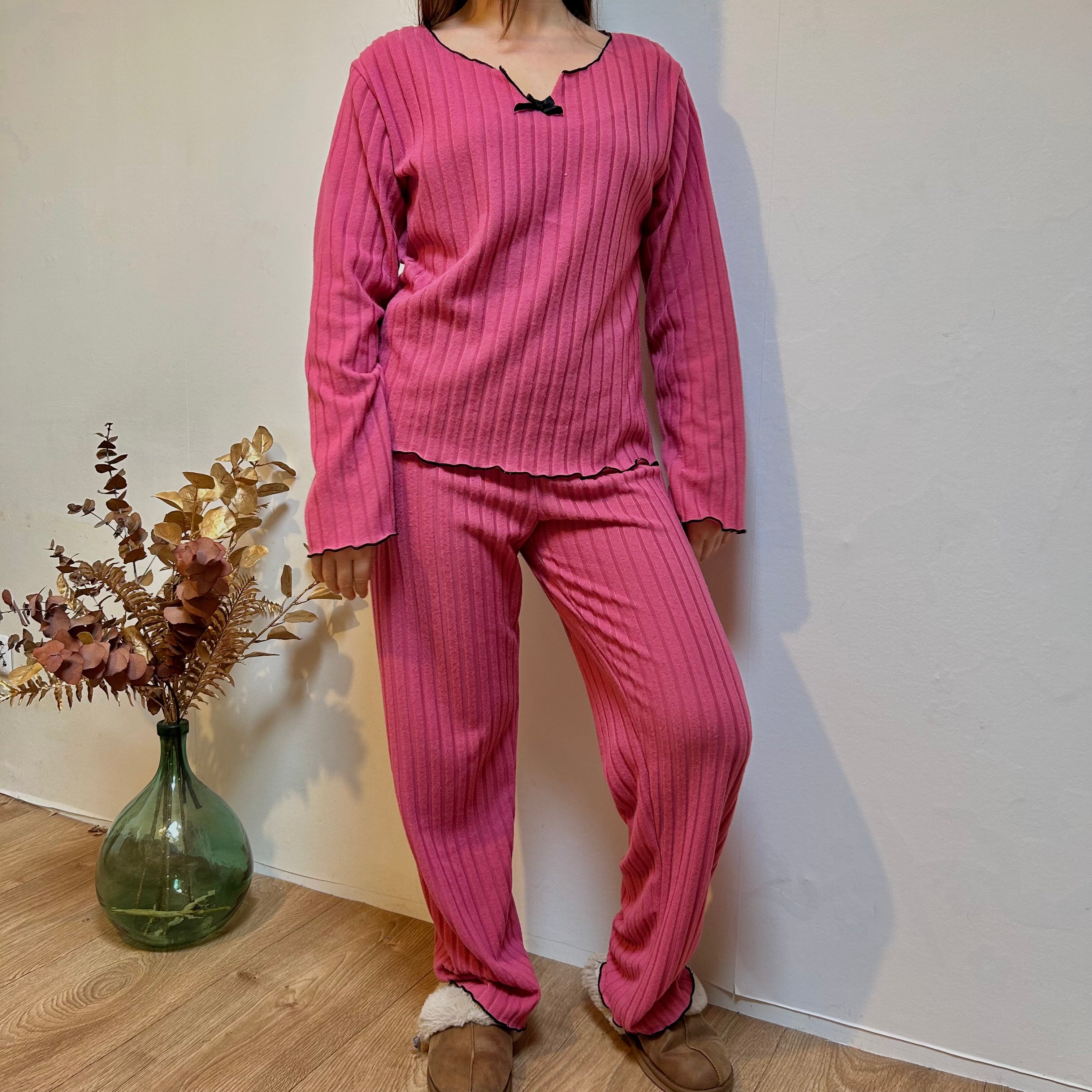 Pyjama Femme 2 Pièces Automne/Hiver – Haut Manches Longues et Pantalon Côtelé